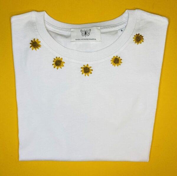 IMG 9486 scaled Agnese Flower tee